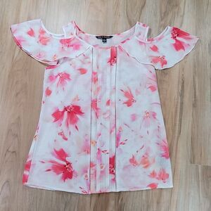 💜Zac & Rachel Pink Watercolor Floral Cold Shoulder Top Small